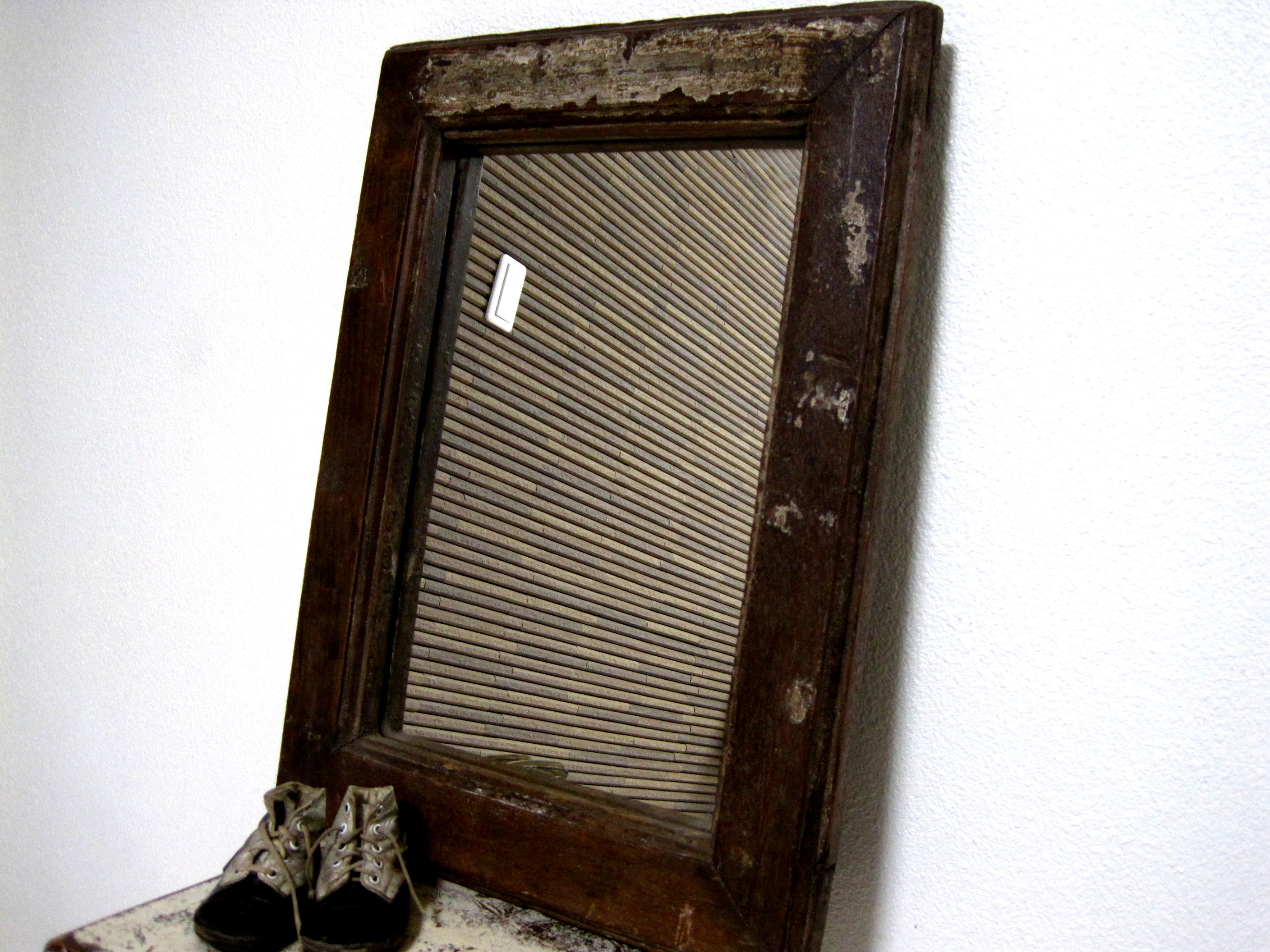 アンティーク シャビーなウッドフレームミラー アンティーク キゼット