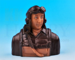 パイロット人形 61 (高さ75mm)