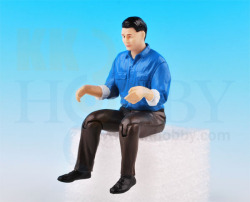 パイロット人形 69 (高さ64mm)