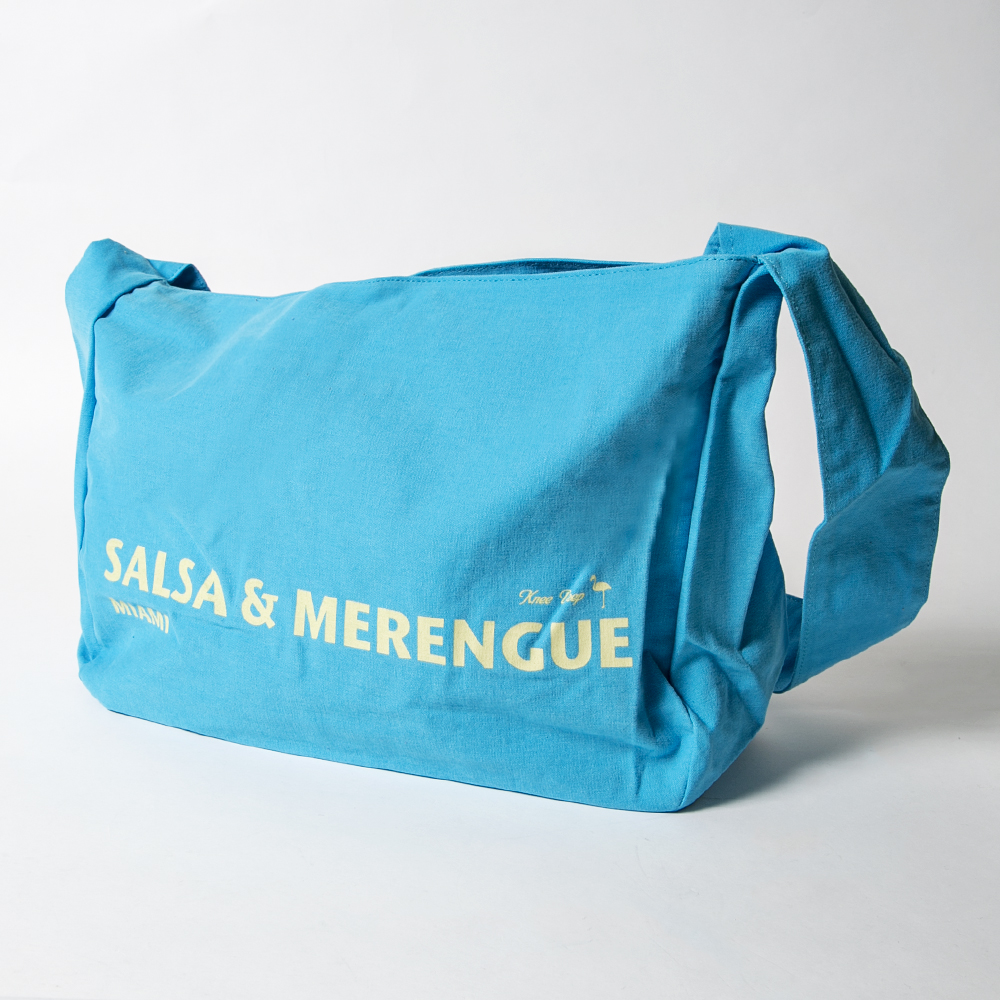 (PRICE DOWN) KNEE DEEP Beach Bag Blue