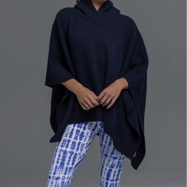 ヒロ　ヴァレンティノ ポンチョ　レース　ブラック！ GREYSON（グレイソン） Women's（レディース） Poncho（ポンチョ