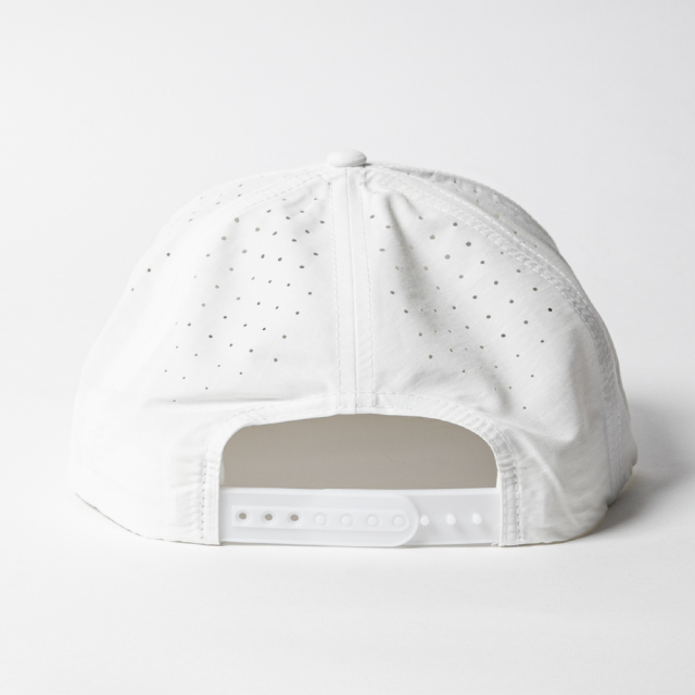 JONES（ジョーンズ） CAP（キャップ）J Punching（パンチング）White