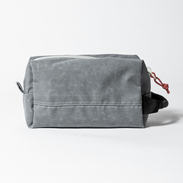 JONES(ジョーンズ） - Dopp Kit (ポーチ ) - Graystone（グレー）