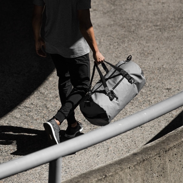 JONES(ジョーンズ）- FC - Explorer Duffle （ダッフルバッグ）- Black 