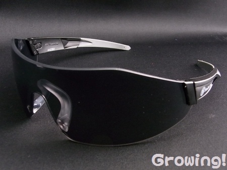 ナイフショップ　グローイング！