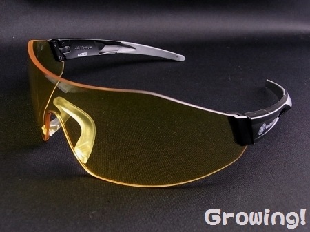 ナイフショップ　グローイング！