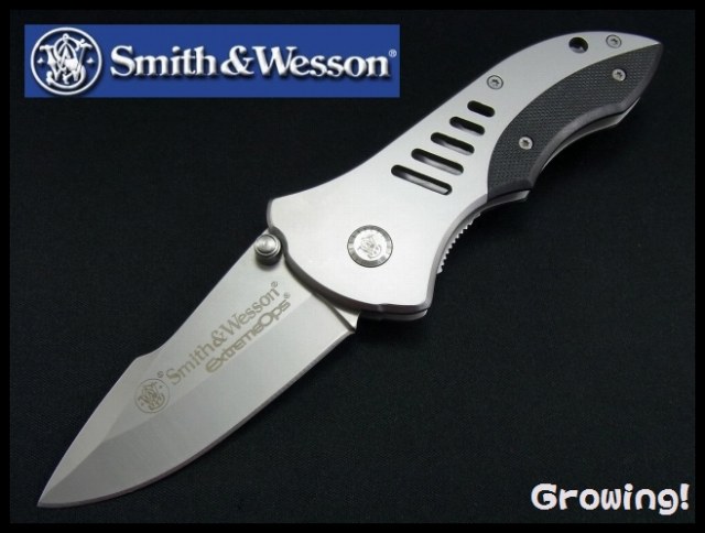 ナイフショップ　グローイング！