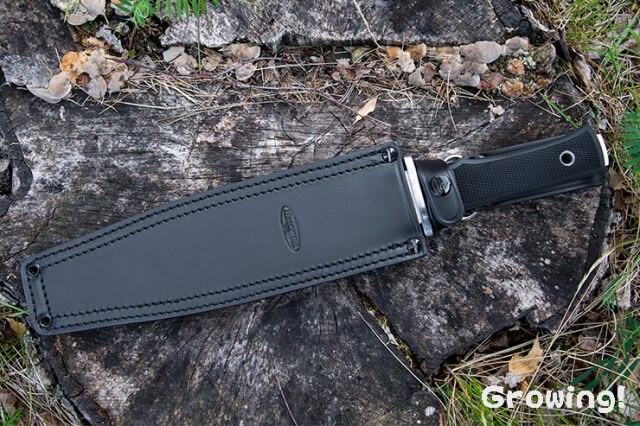 ナイフショップ グローイング！□FALLKNIVEN【ファルクニーベン