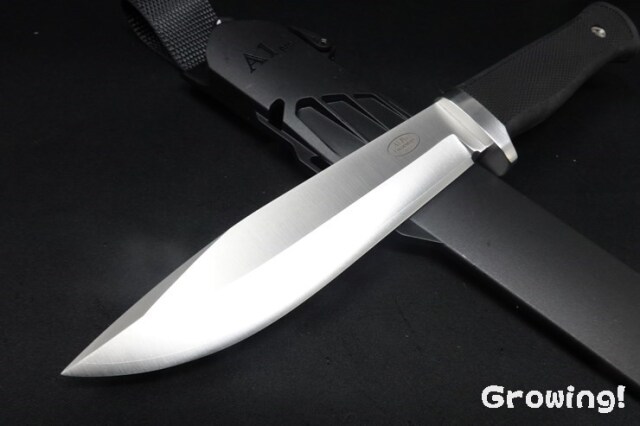 ナイフショップ グローイング！□FALLKNIVEN【ファルクニーベン