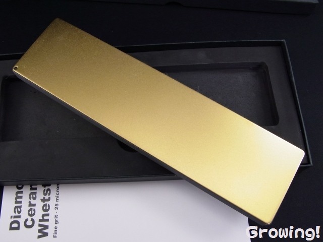 ナイフショップ グローイング！□FALLKNIVEN【ファルクニーベン