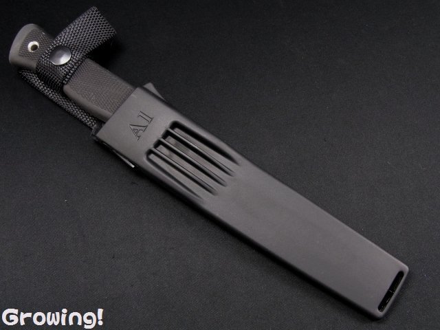 ナイフショップ グローイング！□FALLKNIVEN【ファルクニーベン
