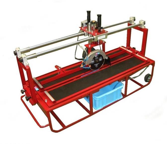 電動切断機_セラビッグストーン CBS-900（Ⅰ型） (切幅930mm_切厚65mm)