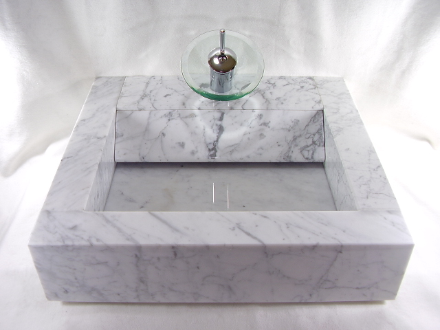 天然大理石 洗面台（ビアンコカララ）