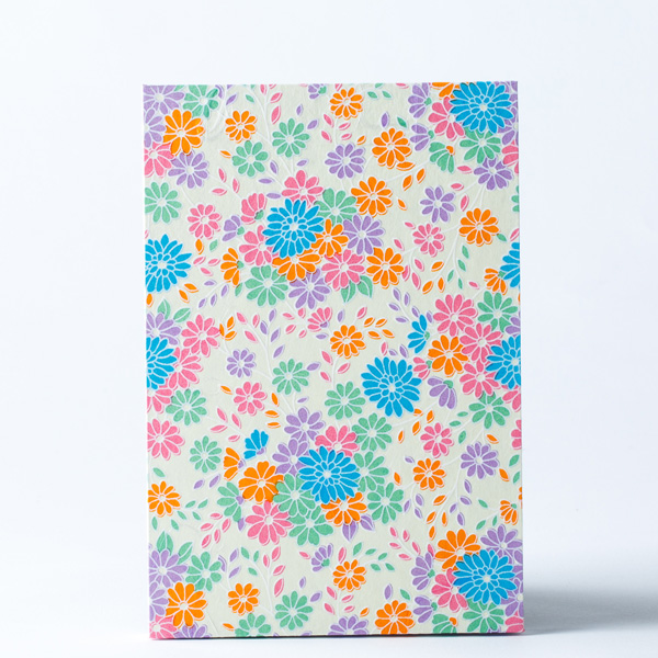 【ビニールカバー付き御朱印帳】菊づくし/白　大判