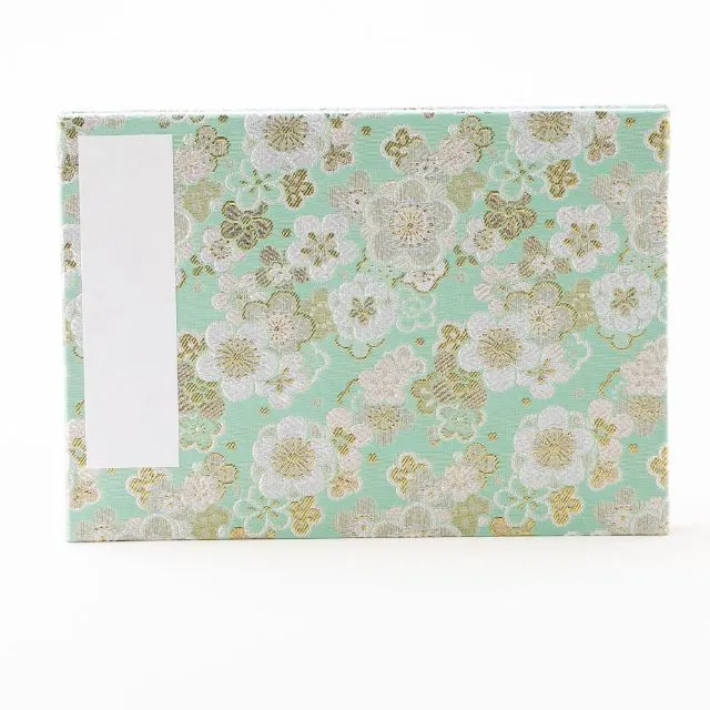 見開き御朱印帳 緑地に梅佳境 蛇腹式 京都西陣金襴 26×18cm