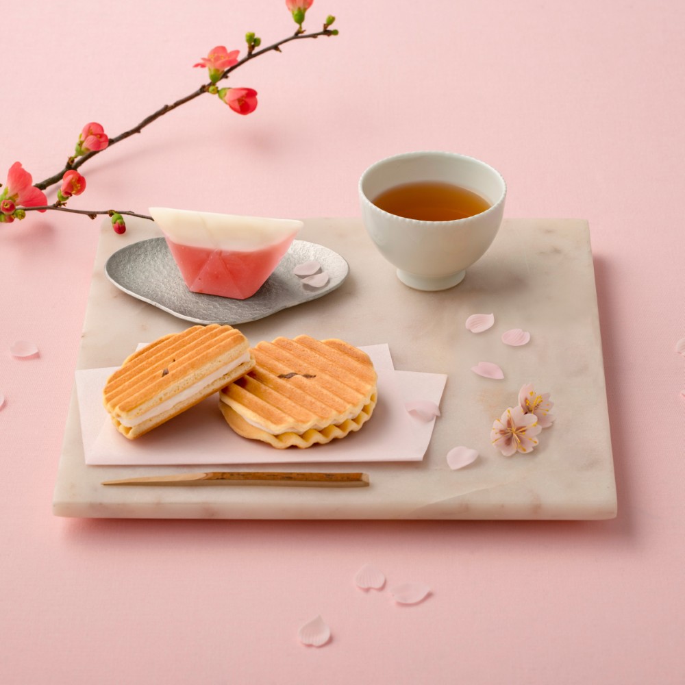 初春銘菓撰(13690)