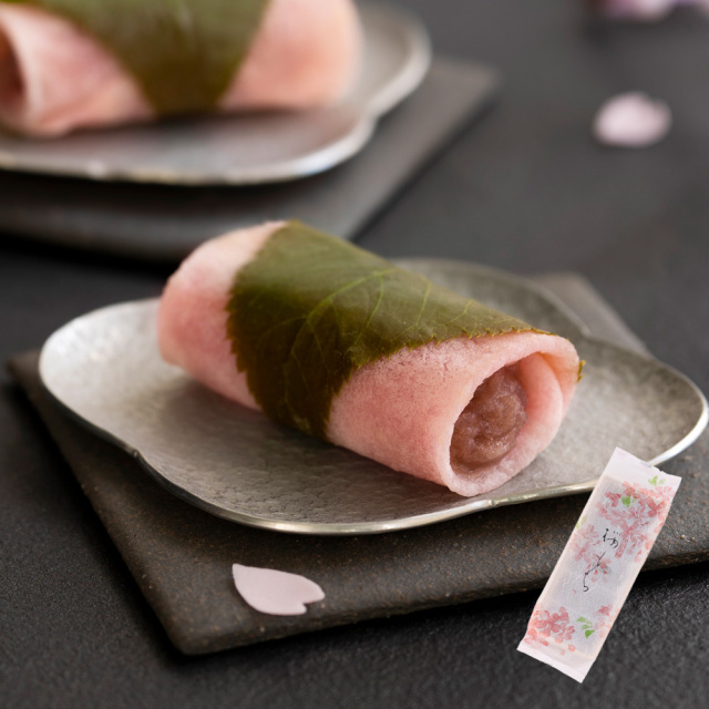 桜もち 5個入（生菓子） | 京菓子處 鼓月 通販 京都からこだわりの 