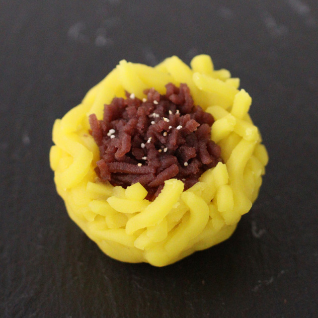 8月上生菓子　日輪草　780px