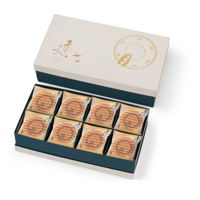 千珠千月 千寿どら 10個入| 通販 | 京菓子處 鼓月 京都からこだわりの