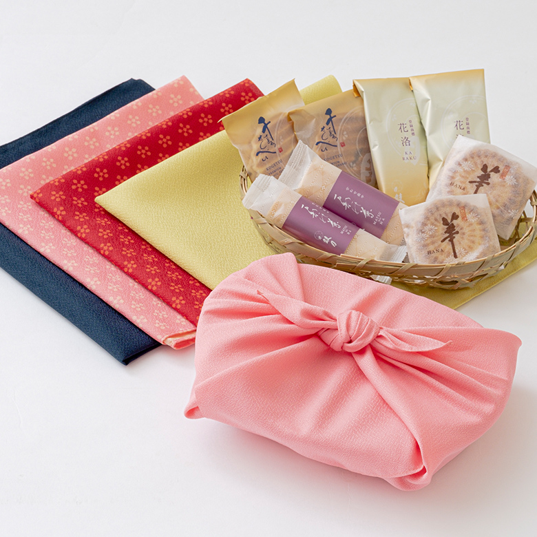 【WEB限定】鼓月　京銘菓特撰 竹かご風呂敷セット（プレミアム千寿せんべい2枚、華2個、万都の葉2個、花洛2個）