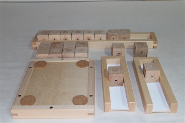 ぶなの木 S12 手でみる算数教具 6面マグネット積木と数の枠