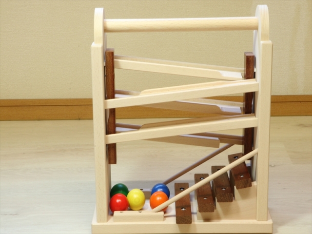 ぶなの木 コロコロシロホン M63