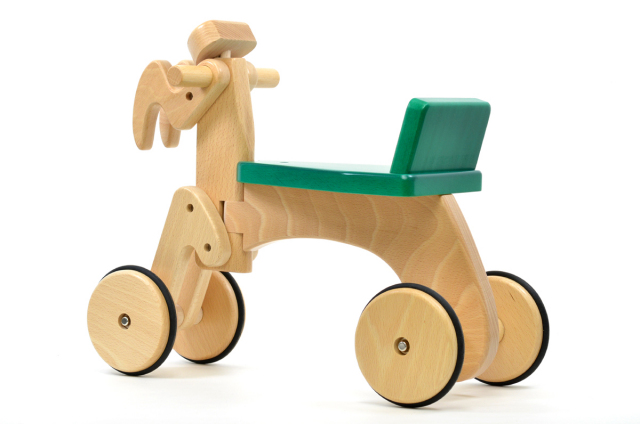 送料無料 カマキリ 日本製木のおもちゃ のりもの ぶなの木 プレゼント 木のおもちゃkoide