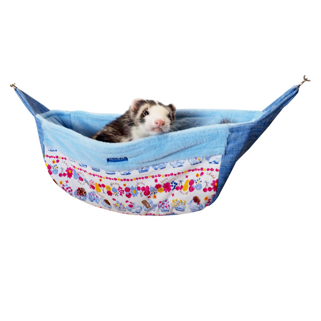 フェレットふわふわブランコ