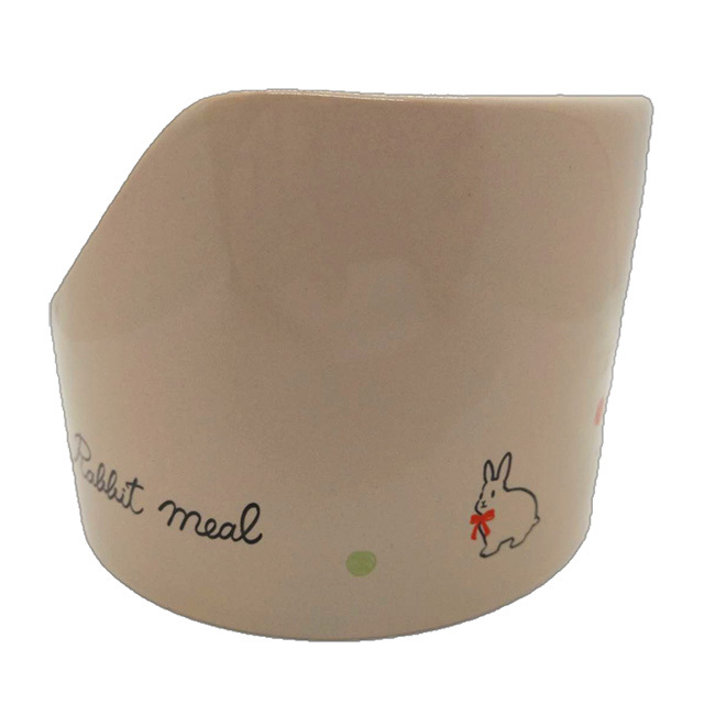うさぎの食べやすい食器