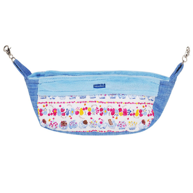 フェレットふわふわブランコ