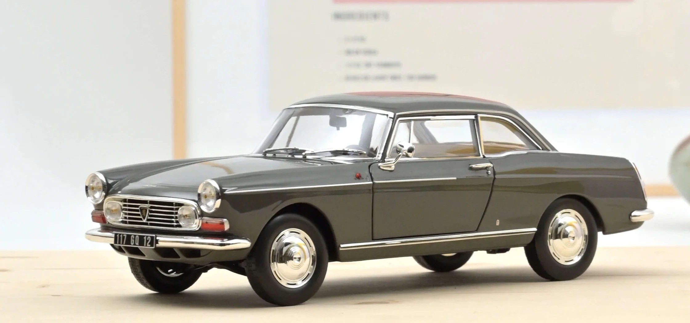 NOREV/ノレブ プジョー 404  クーペ 1967  Graphite グレー