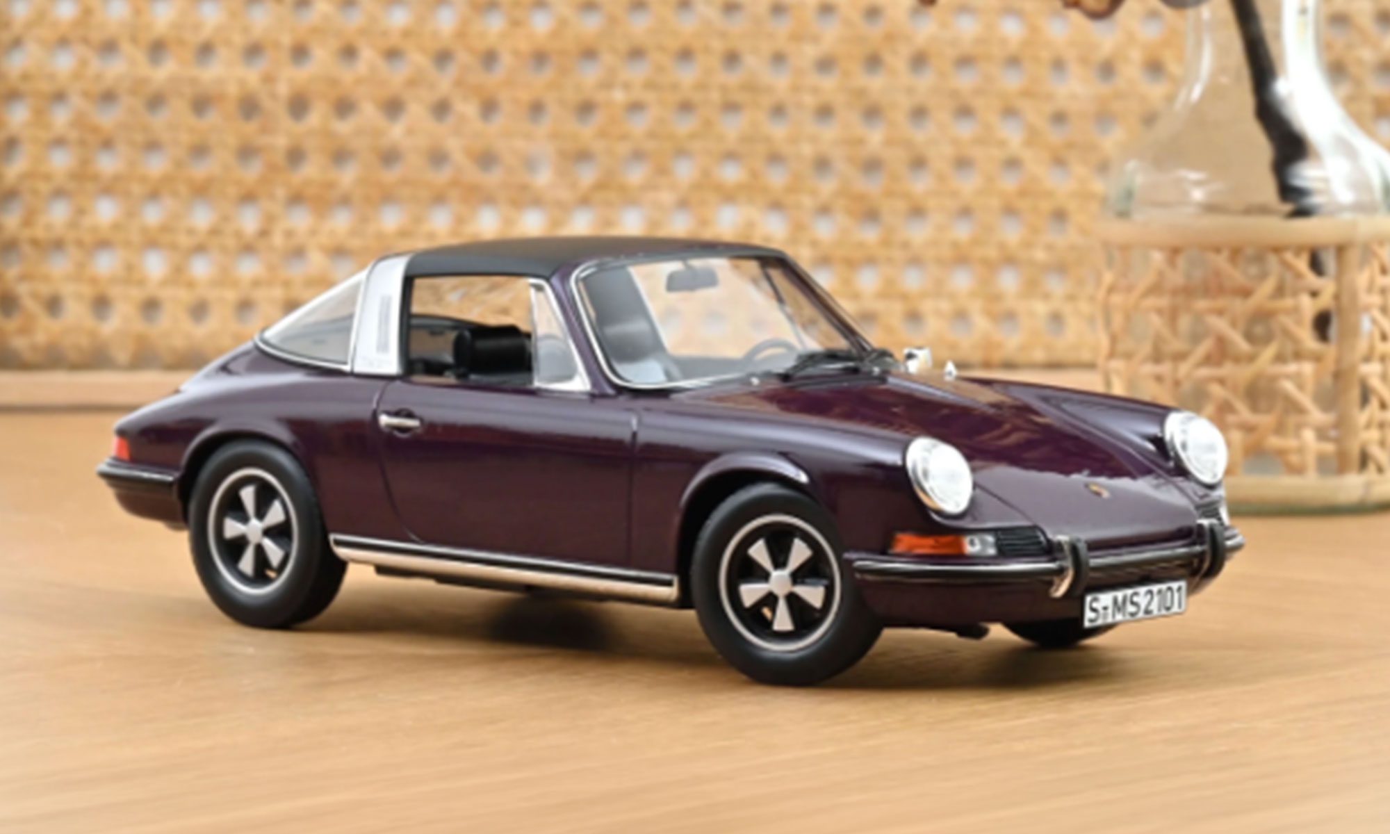 NOREV/ノレブ  ポルシェ 911 Eタルガ 1971 バイオレット 