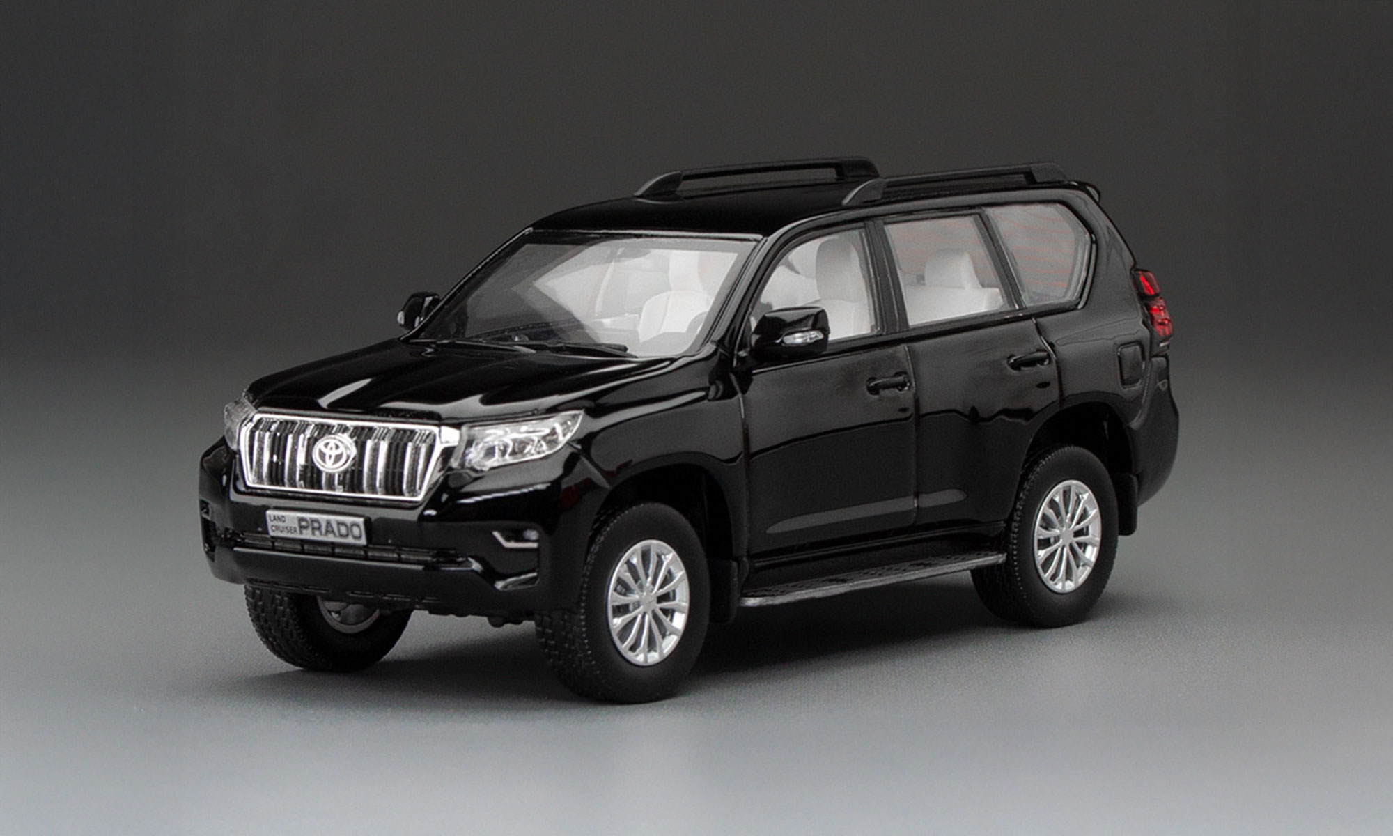 SunStar/サンスター  トヨタ ランドクルーザー プラド 2018 LHD エクリプスブラック