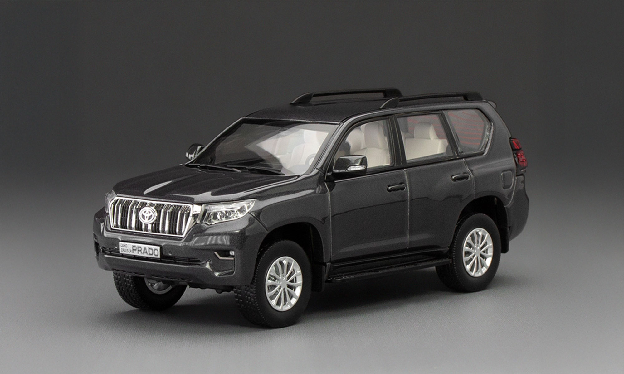 SunStar/サンスター  トヨタ ランドクルーザー プラド 2018 LHD グラファイト