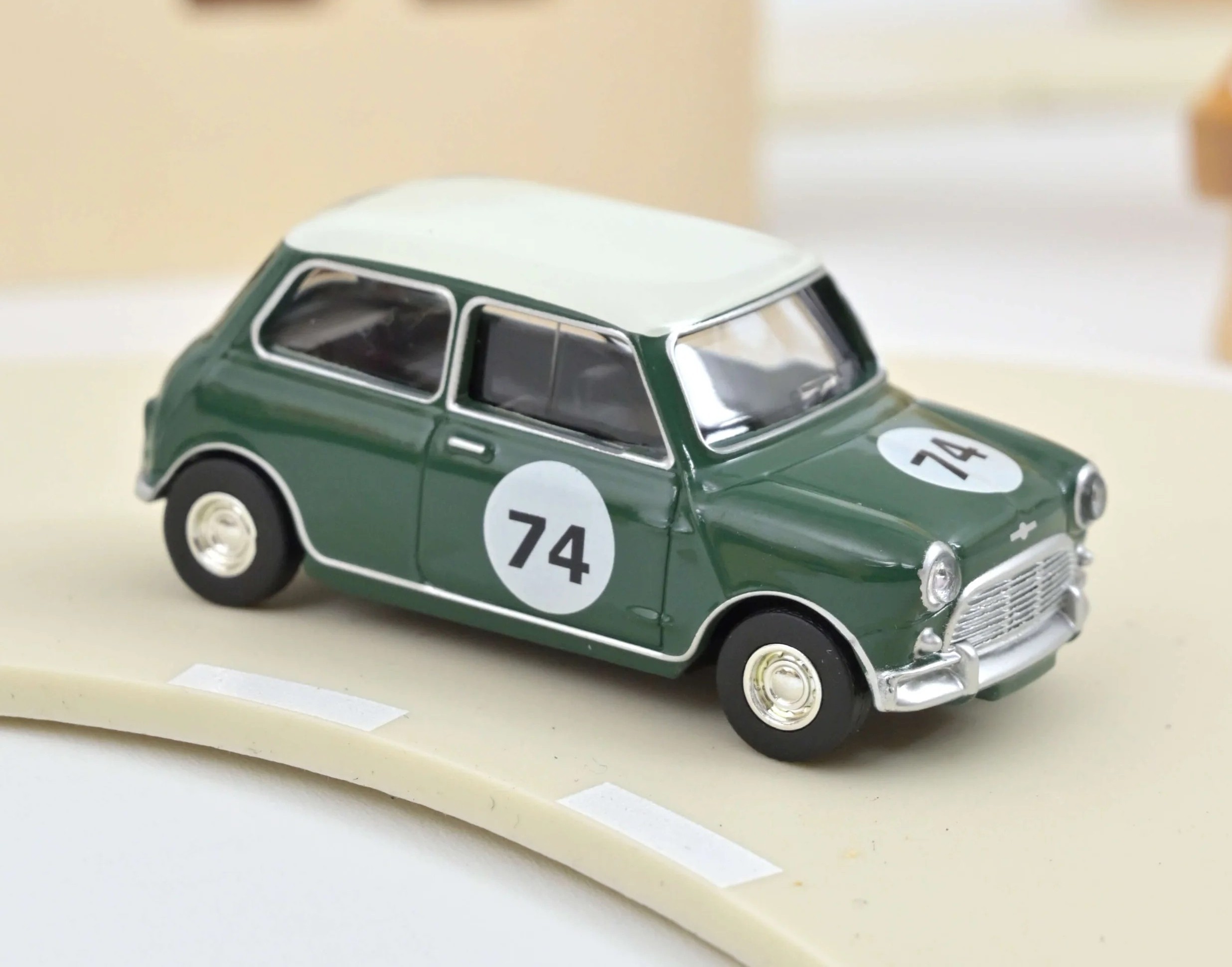 NOREV/ノレブ  ミニクーパーS 64 アーモンドグリーン/ナンバー74