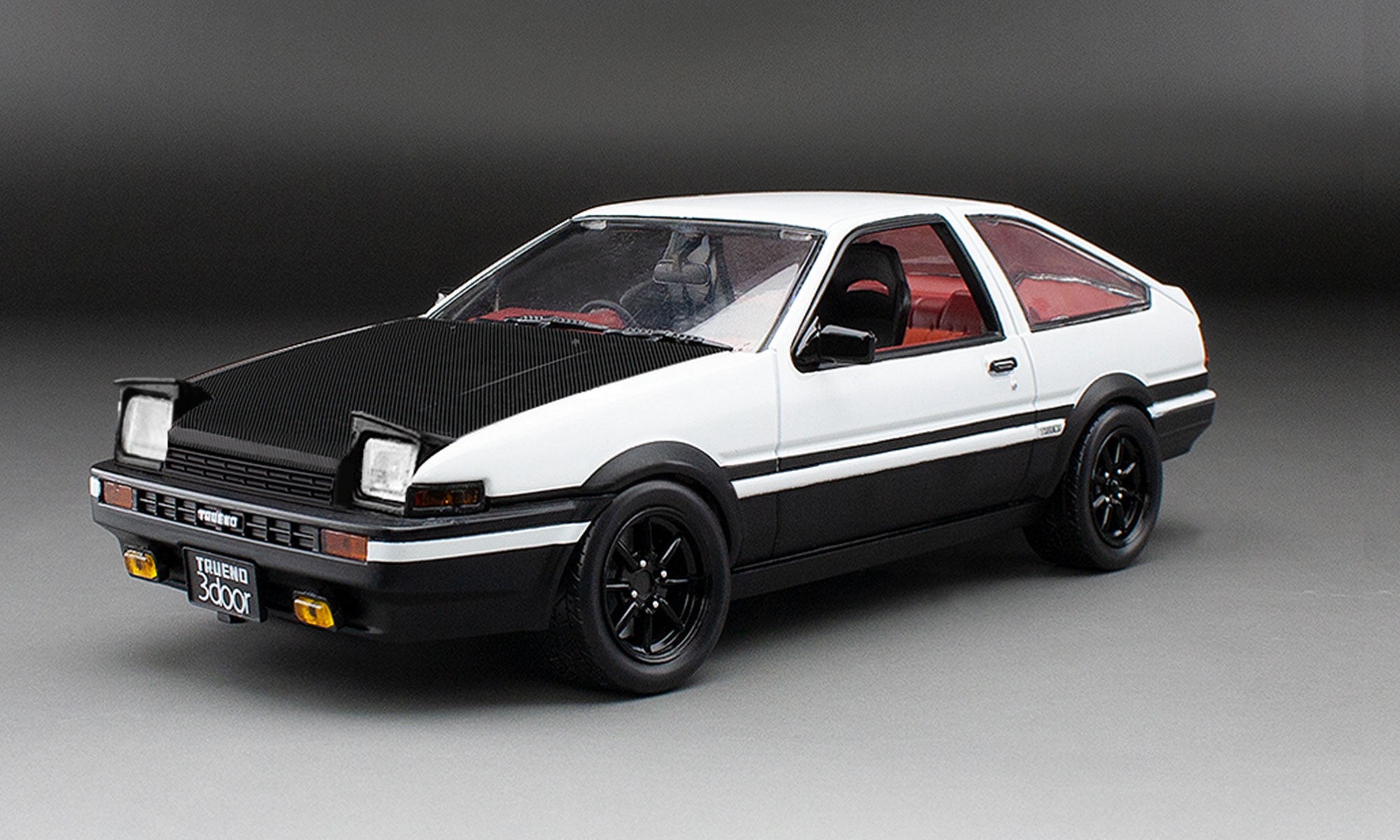 SunStar/サンスター  トヨタ スプリンター トレノ GT Apex (AE86) ホワイト/ブラック