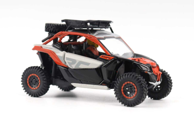 DIECAST MASTERS  カンナム　マーベリック　X３XRS　ターボRR　サンドバージョン