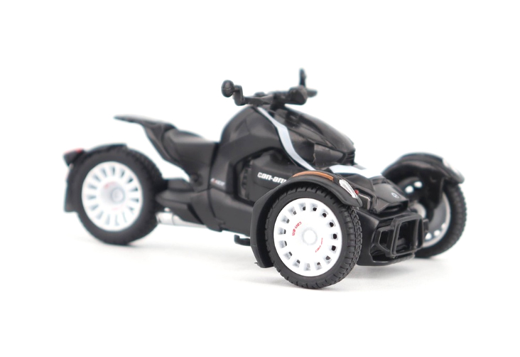 DIECAST MASTERS  カンナム　ライカー　ラリー ブラック