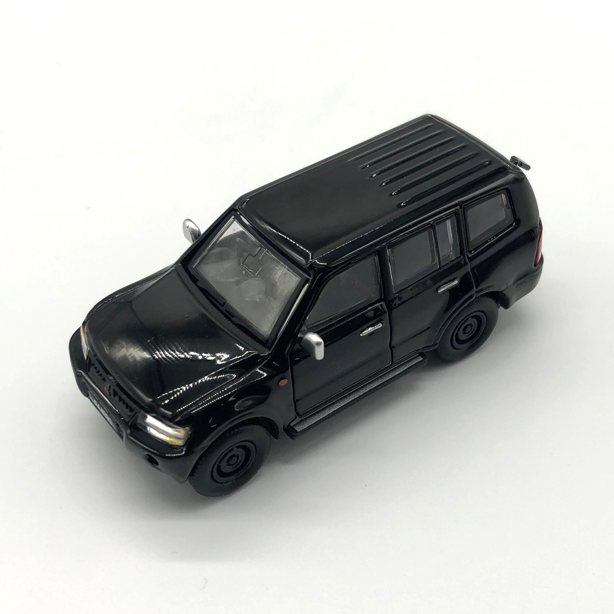 BM CREATIONS 三菱 パジェロ  3代目 ブラック  RHD　※日本限定色