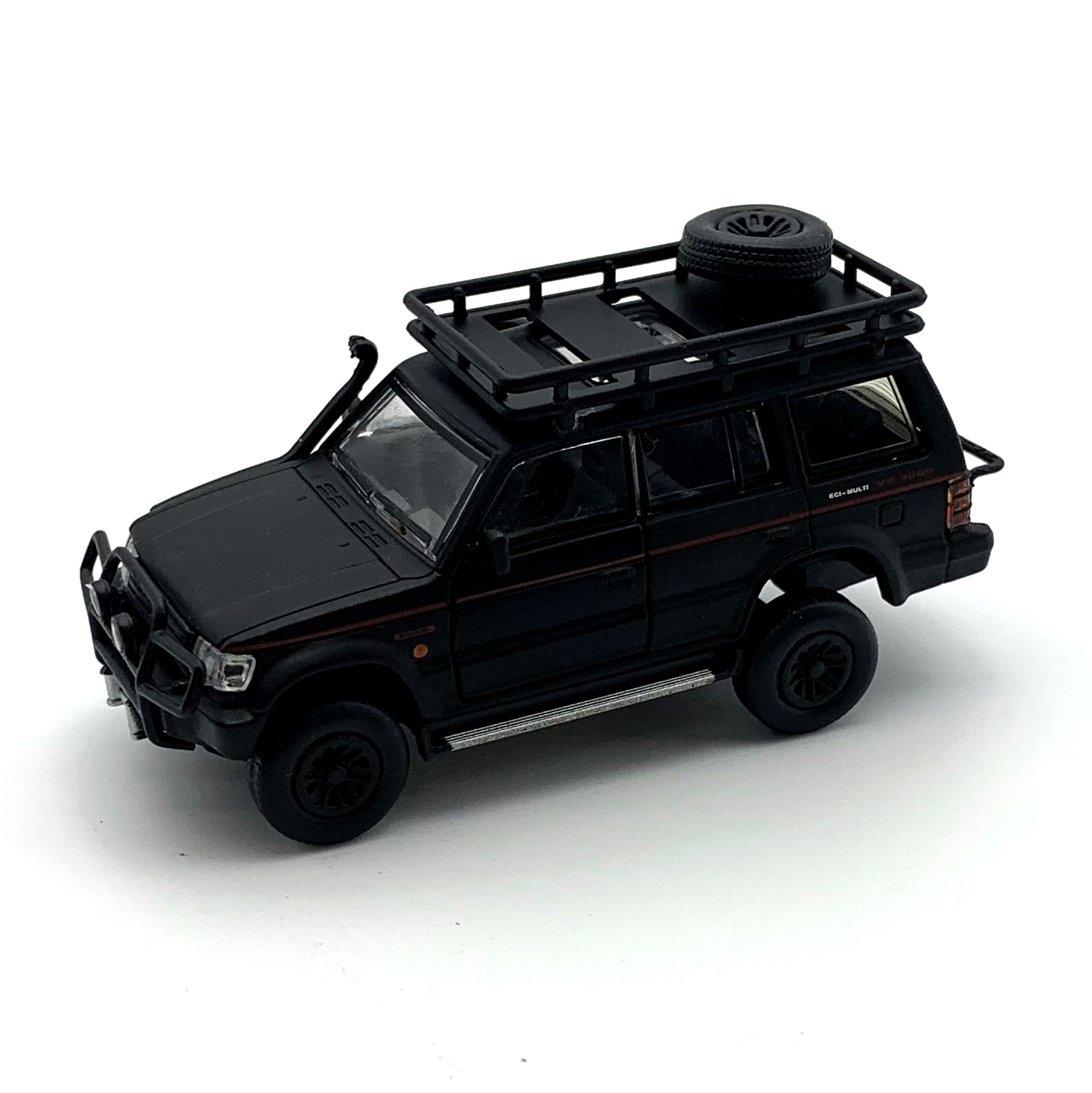 BM CREATIONS 三菱 パジェロ 2nd Generation マットブラック Jungle pack  LHD