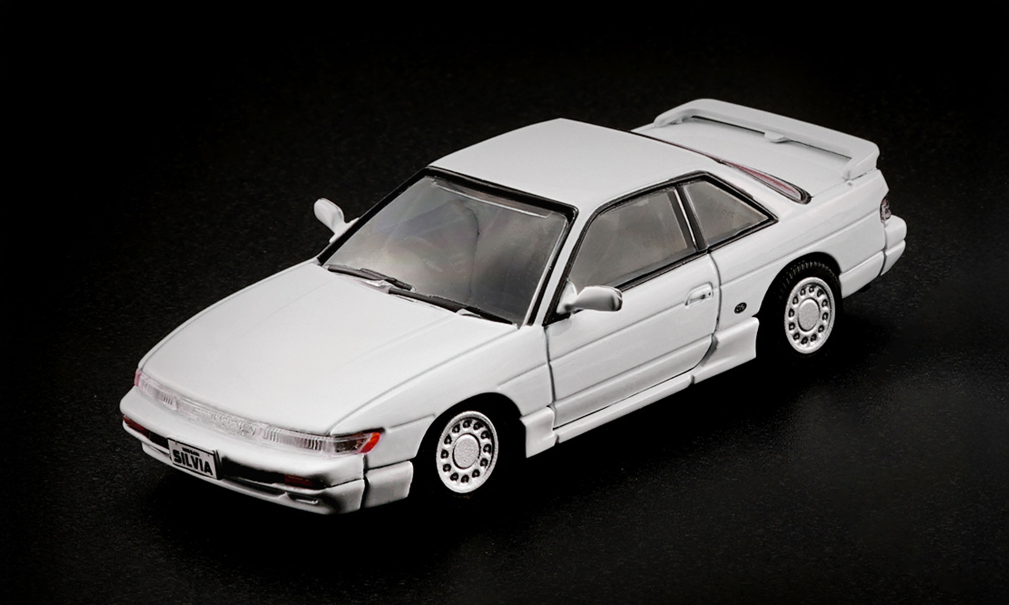 BM CREATIONS  日産 シルビア S13 /200SX ホワイト (LHD)