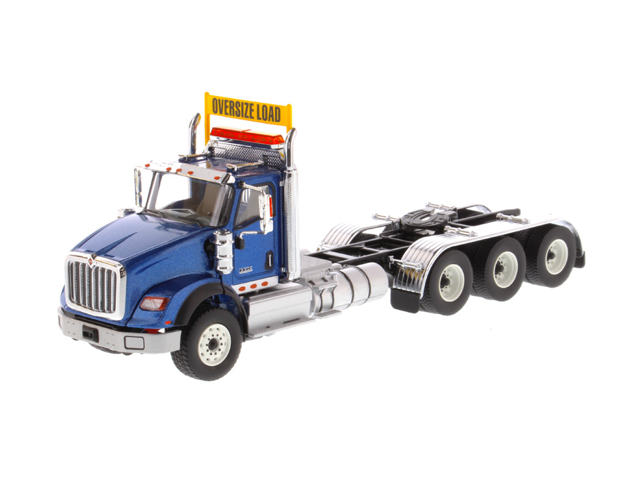DIECAST MASTERS インターナショナル HX620 Tridem トラクター メタリックブルー