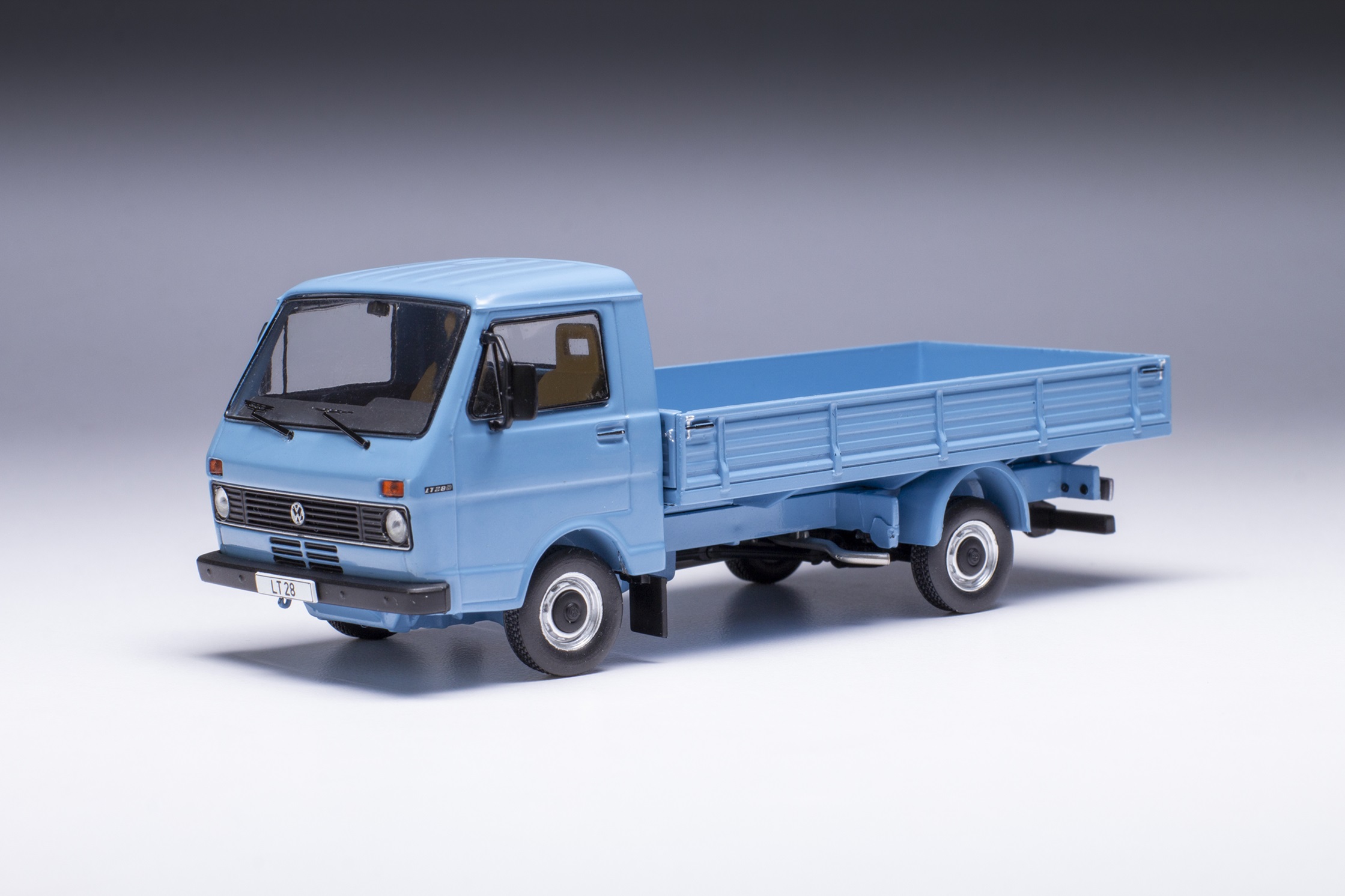 ixo/イクソ  VW LT 28 ピックアップ 1978 ブルー