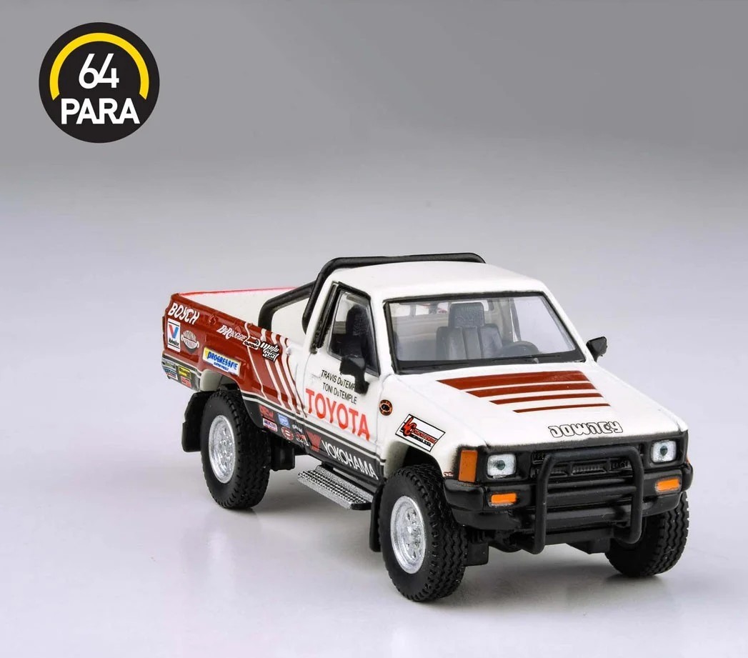 PARAGON/パラゴン  トヨタ ハイラックス 1985 クラス 7s Racing LHD