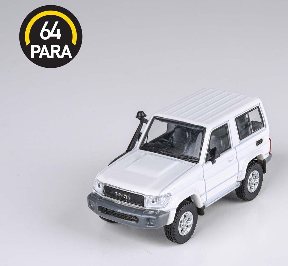 PARAGON/パラゴン  トヨタ ランドクルーザー 71 2014 SWBフレンチバニラ LHD