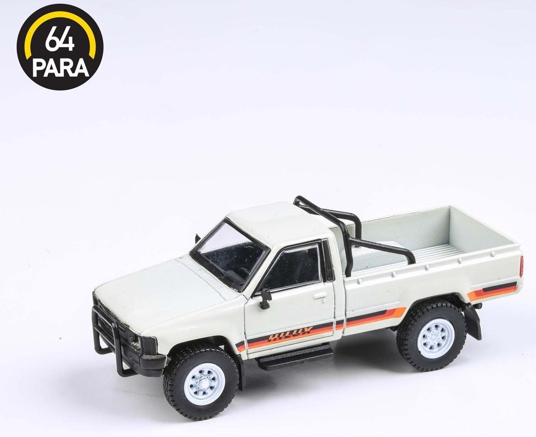 PARAGON/パラゴン  トヨタ ハイラックス シングルキャブ 1984 ホワイト RHD