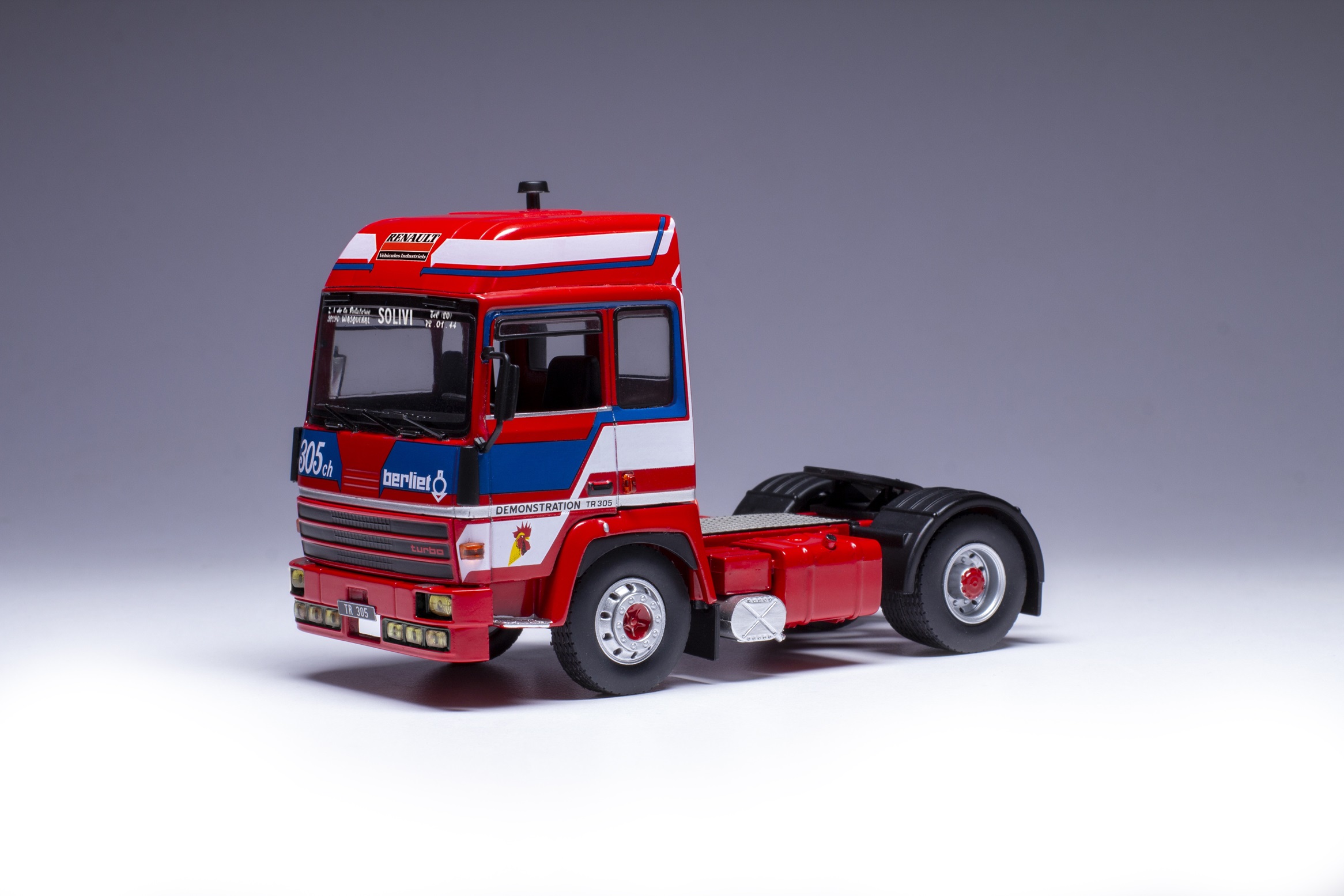 ixo/イクソ  ベルリエ TR 350 1978 レッド