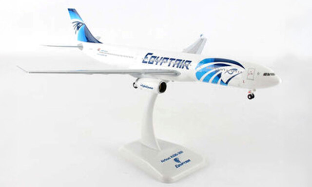 HoganWings/ホーガンウイングス  A330-300 エジプト航空 ランディングギア、スタンド付属