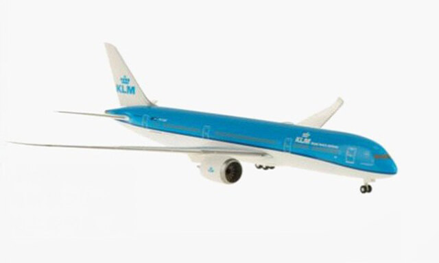 HoganWings/ホーガンウイングス  B787-9 KLMオランダ航空 地上姿勢ランディングギア付属