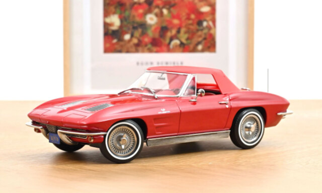 NOREV/ノレブ  シボレー コルベット スティングレイ カブリオレ 1963 リバーサイド レッド